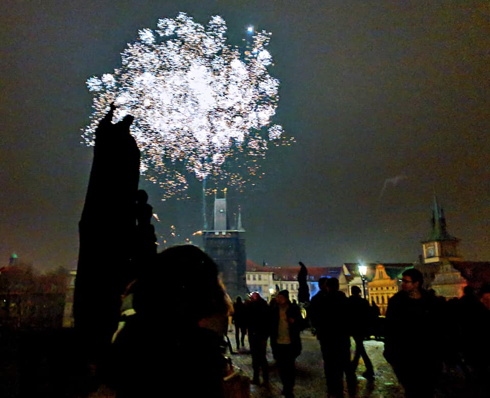 49452270_10156901089568134_3158273496392400896_n